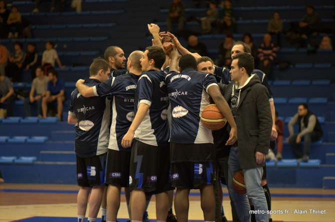 rencontre entre basketteur