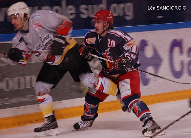 Hockey-sur-glace U22 : Grenoble – Mont-Blanc 1-5 (14/02/2011)