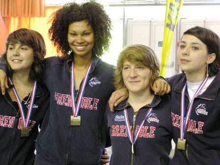 Championnats de France épée Juniors : les Grenobloises en bronze