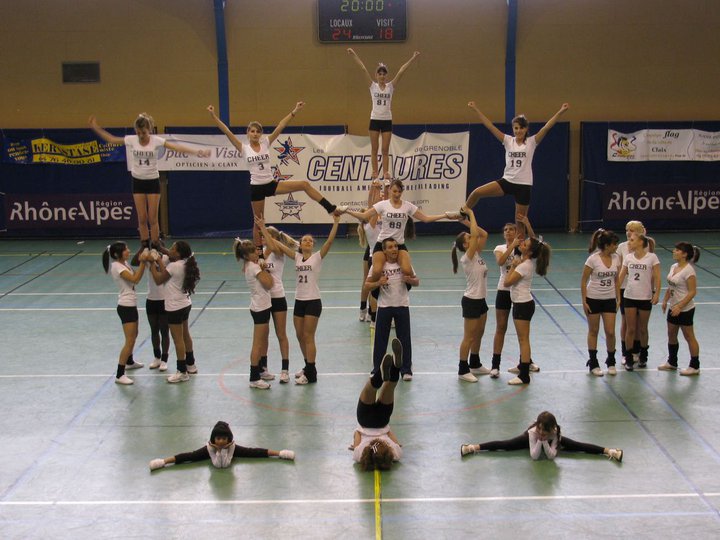 Cheerleading : les Centaures bien placées