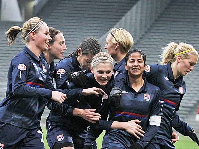 Football féminin : les championnes d’Europe au Stade des Alpes