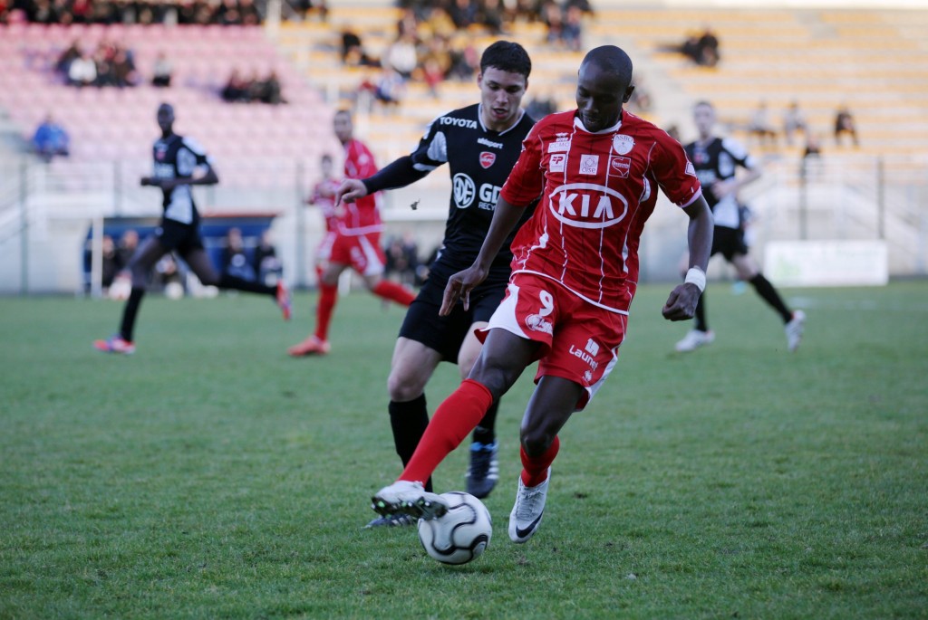 Yacine Cheribet (ex-GF38) titulaire avec la CFA de Valenciennes