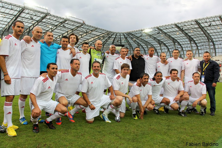 Grenoble réuni(ted) autour de Zinedine Zidane