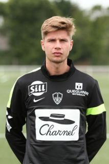 Manu Perez poursuit son essai à Brest
