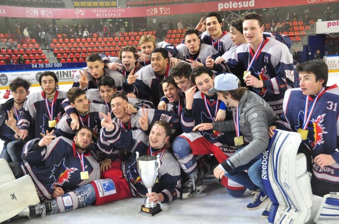 Les Brûleurs de Loups U18, champions de France