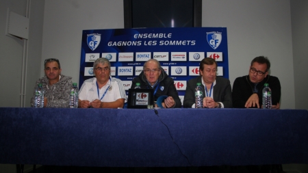 Signature d’une convention entre le FC Echirolles et le GF38