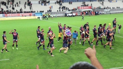 #Vidéo Le clapping des joueurs du FCG après la victoire contre Narbonne