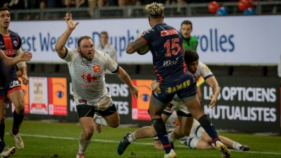 Le FC Grenoble s’impose dans la douleur et sous la neige contre Angoulême