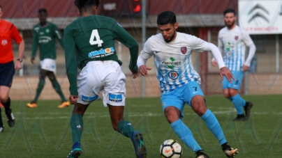 Un doublé d’Aziz Bouzit offre au FC Bourgoin-Jallieu sa première victoire