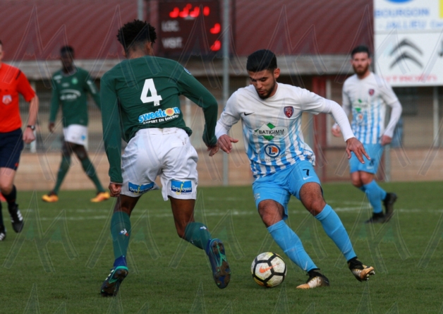 Un doublé d’Aziz Bouzit offre au FC Bourgoin-Jallieu sa première victoire