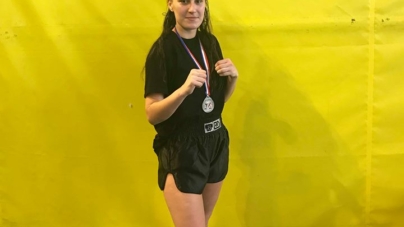 Tiffany Henriques vice-championne de France de kick-boxing