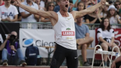 Kévin Mayer bat le record du monde du décathlon !