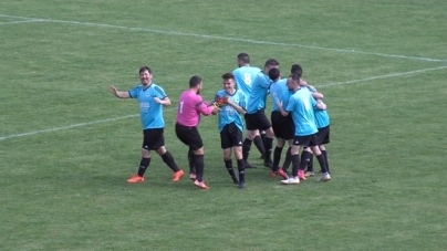 Résumé vidéo 2 Rochers FC – Artas Charantonnay FC (1-2)