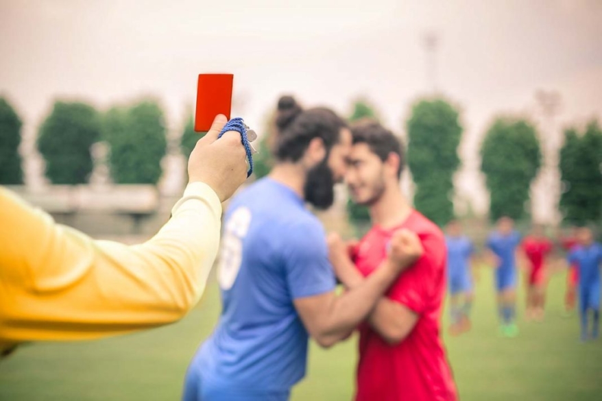 Violences et incivilités en hausse dans le football amateur