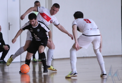 Nuxerete – Espoir Futsal 38 (4-5) : les buts en vidéo