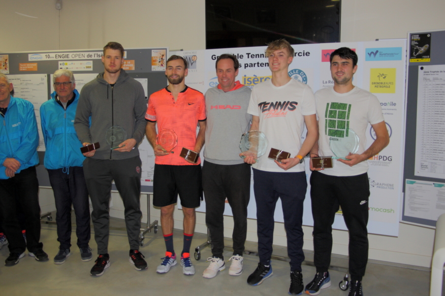 Trophée de la Ville de Grenoble : Artem Dubrivnyy et Andrew Paulson remporte le double