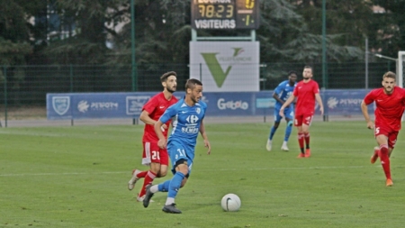 FC Villefranche Beaujolais – Grenoble Foot 38 (0-2) : le résumé vidéo