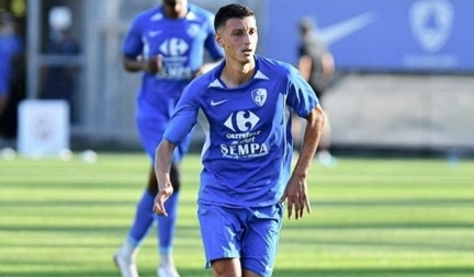 Sofian Belbey rejoint le FC Échirolles !