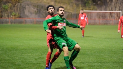 AS Chavanay – Olympique Saint-Genis Laval (2-2) : le résumé vidéo