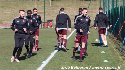 FC Bourgoin-Jallieu : le groupe contre Hauts Lyonnais