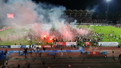 Le FC Annecy célèbre sa montée en Ligue 2