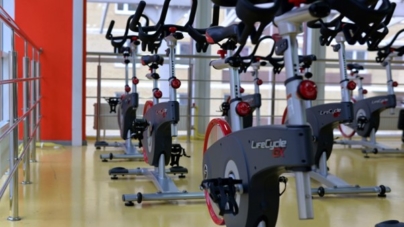 Révolutionnez votre routine sportive avec l’indoor cycling