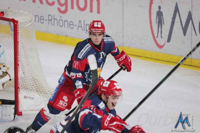 Les Brûleurs de Loups enregistrent le retour de prêt d’Hugo Nogaretto