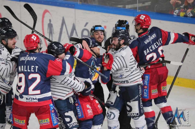 Album. Brûleurs de Loups – Angers (4-5)