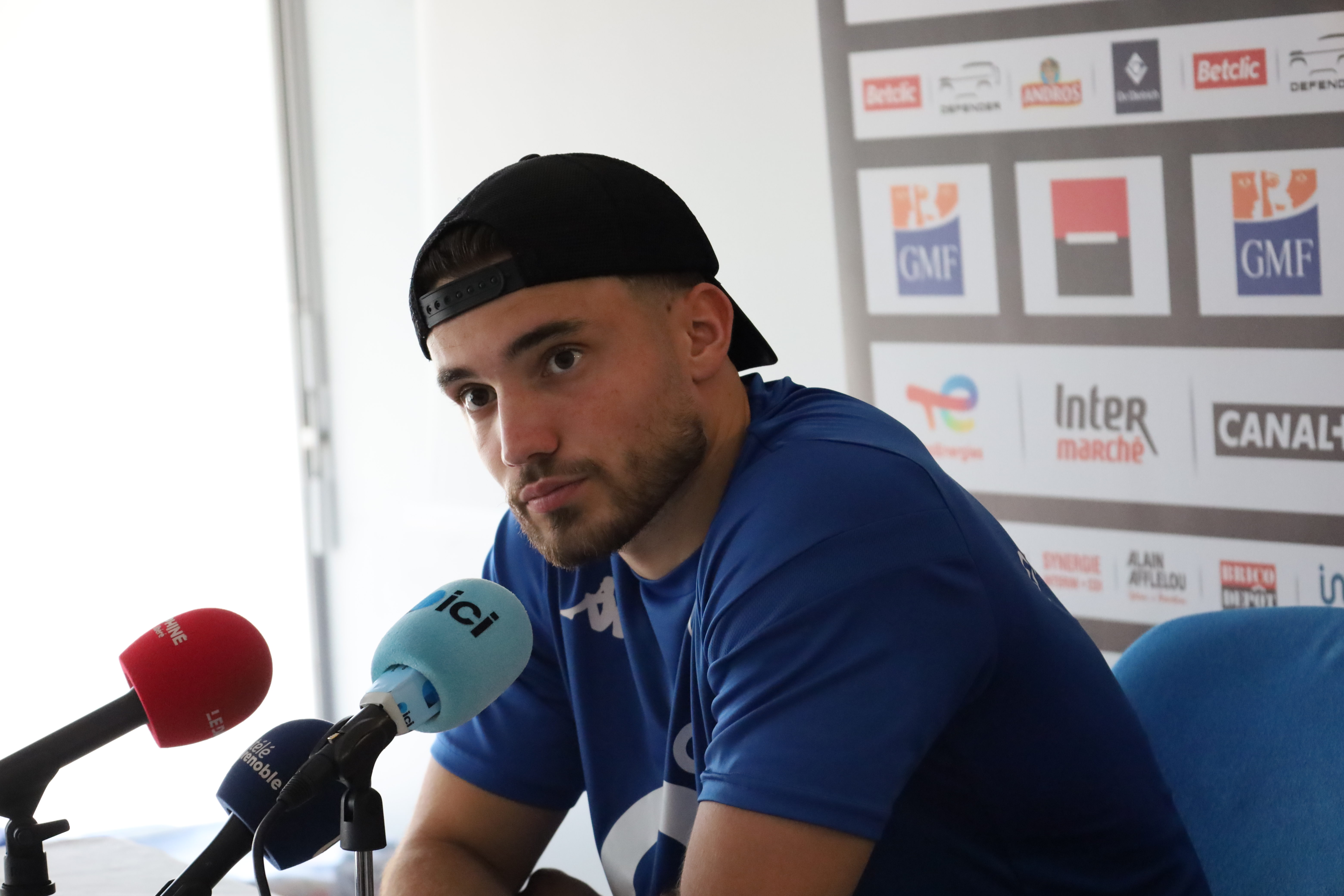 En images. Le dernier entraînement du FC Grenoble avant le match d’accession contre l’USAP