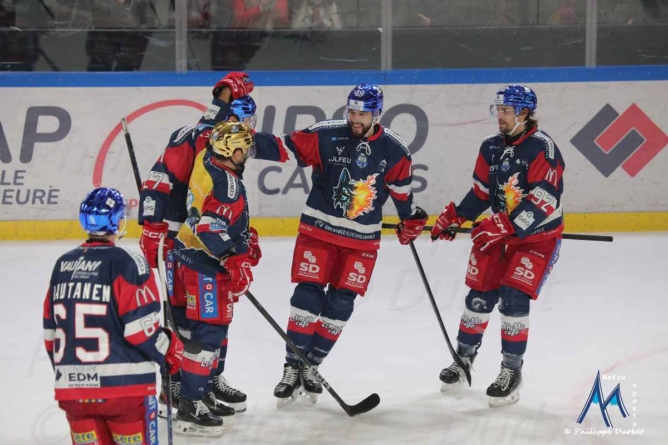 Quatre Brûleurs de Loups retenus avec l’Equipe de France