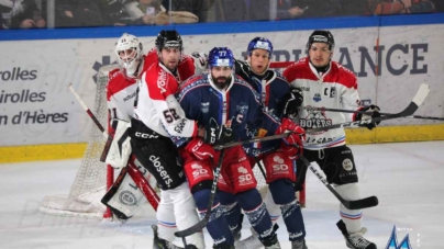Les Brûleurs de Loups chutent sur la glace bordelaise