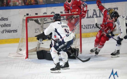 Les Brûleurs de Loups rentrent bredouilles d’Angers