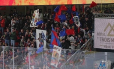 Un défenseur d’expérience débarque chez les Brûleurs de Loups