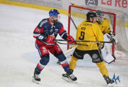 Les Brûleurs de Loups s’effondrent à Rouen