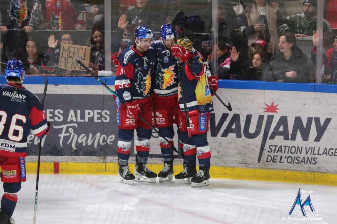 Portés par Matias Bachelet, auteur d’un triplé, les Brûleurs de Loups corrigent les Spartiates de Marseille