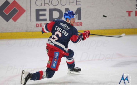 Quart de finale de Ligue Magnus : les Brûleurs de Loups prennent les devants face à Briançon