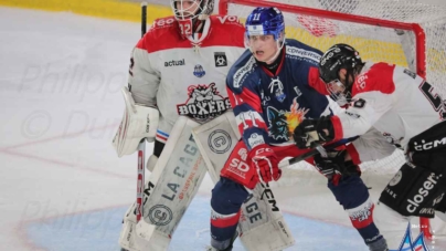 Plombés par leur entame de match, les Brûleurs de Loups s’inclinent sur la glace des Boxers