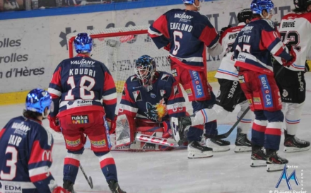 Fatigue, absences, cadeaux : comment analyser la défaite des Brûleurs de Loups en finale de Ligue Magnus ?