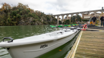 30 rameurs, un seul bateau : un défi XXL pour l&rsquo;aviron en Isère