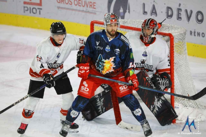 Ligue Magnus. Les Brûleurs de Loups s&rsquo;offrent Chamonix en cadeau d&rsquo;anniversaire